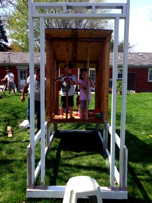 Diy chicken house: it is not as hard as you may think this using the chickens inside