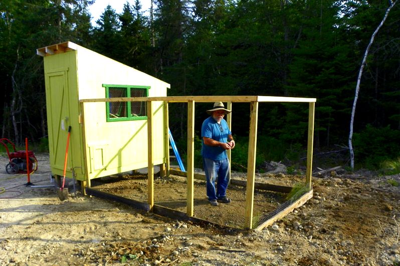 Free downeast thunder farm chicken house plans permanent nesting boxes