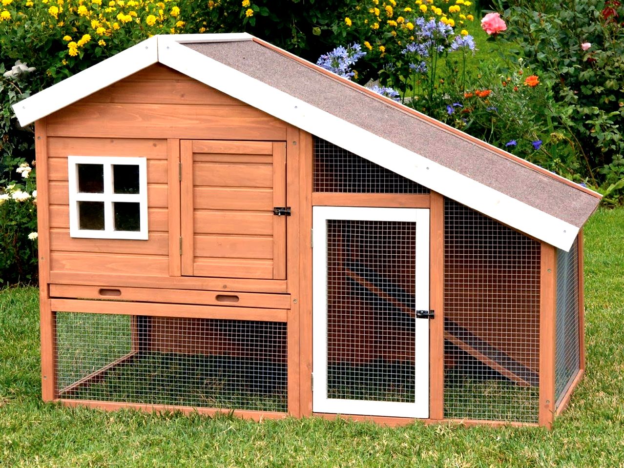 Chicken house plans Gable Chicken House Plans