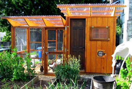 Karen built her Garden Coop chicken coop a few feet deeper and added a larger hen house
